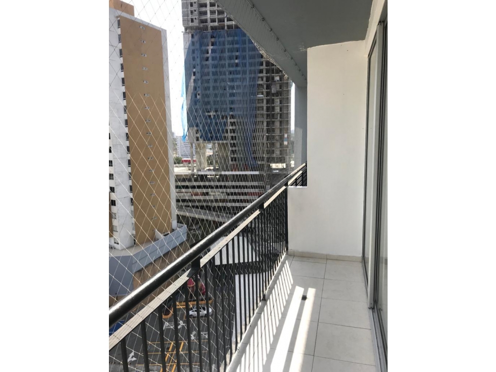 VENTA DE APARTAMENTO EN ALTAVISTA TOWERS CON VISTA A LA CIUDAD — foto 5