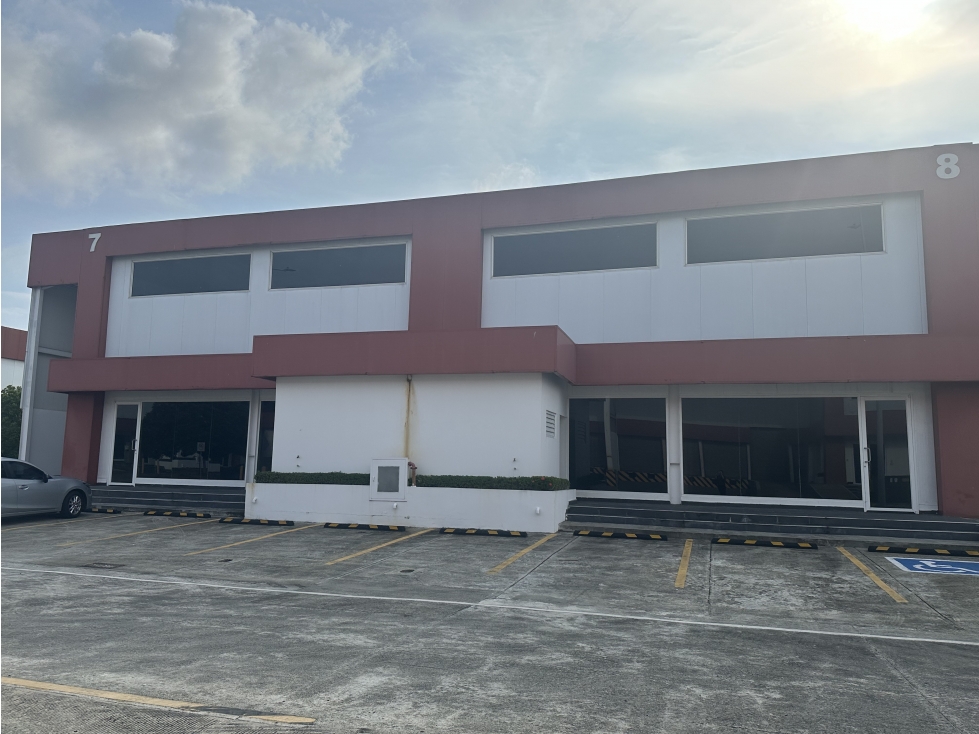 VENTA DE 3 GALERAS EN EL PARQUE INDUSTRIAL DE LAS AMERICAS ZONA FRANCA — foto 5