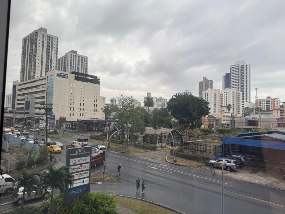 VENTA DE LOCAL COMERCIAL EN PARK SQUARE MEDICAL CENTER VIA ESPAÑA — foto 6