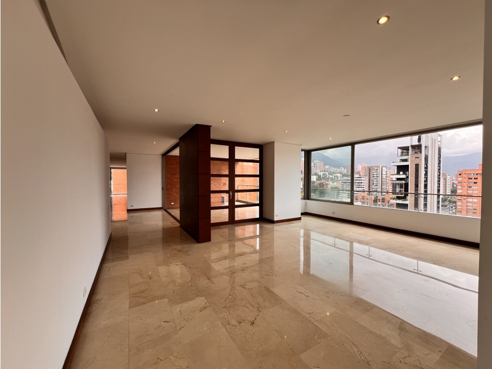 Venta Apartamento de Lujo | 1 x Piso | Ascensor Directo | La Tomatera