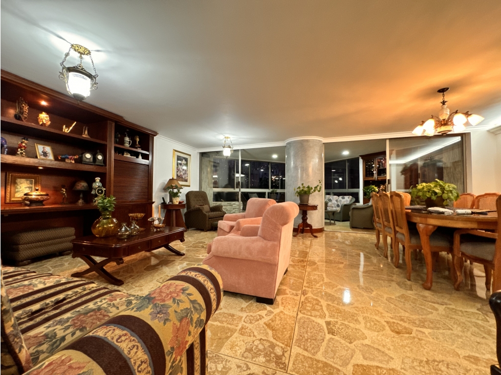 Venta Apto Clásico | La Tomatera - Provenza | Poblado Zona Plana — foto 3