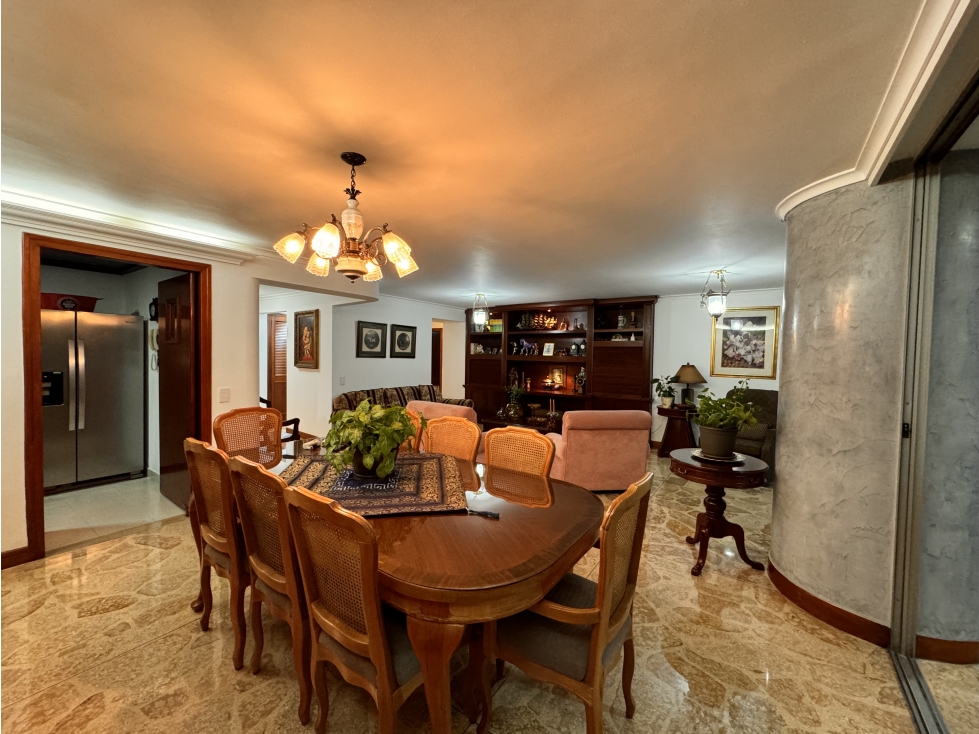 Venta Apto Clásico | La Tomatera - Provenza | Poblado Zona Plana — foto 4