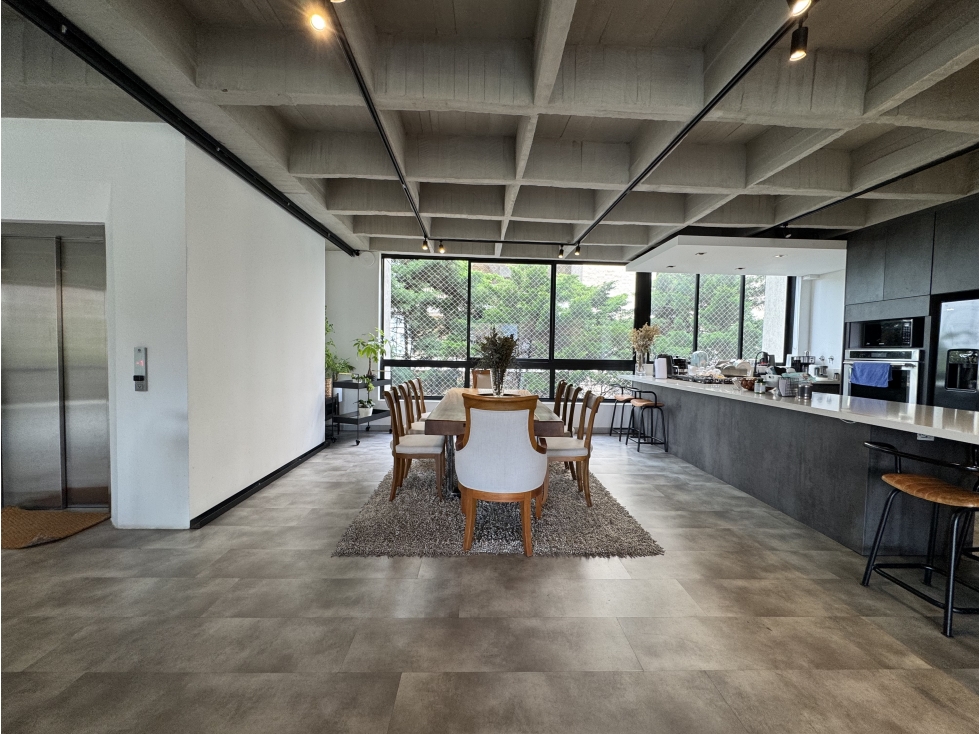 Venta Apartamento Remodelado Zona Club Campestre Av. El Poblado — foto 6