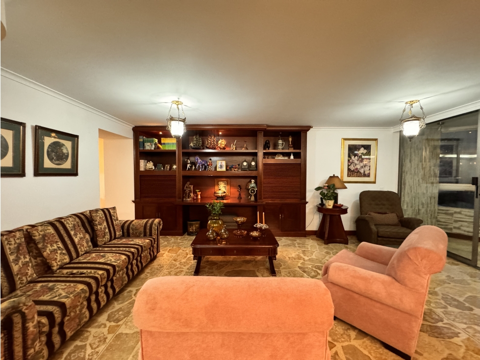 Venta Apto Clásico | La Tomatera - Provenza | Poblado Zona Plana — foto 6