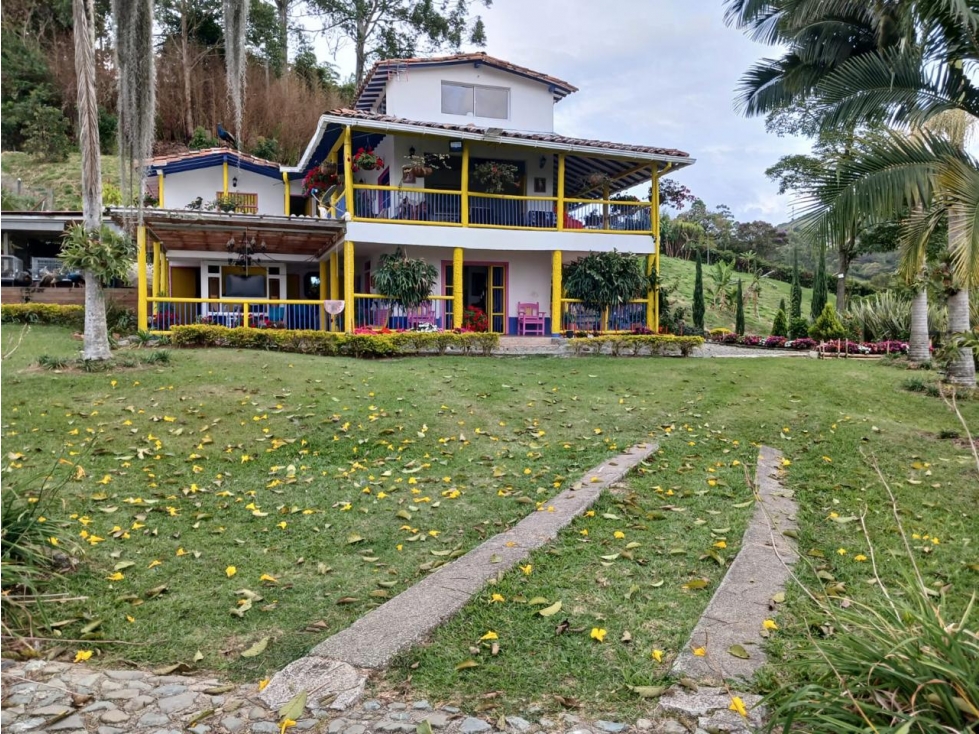 Finca La Aburrida - Vereda Uvital Fredonia - 2