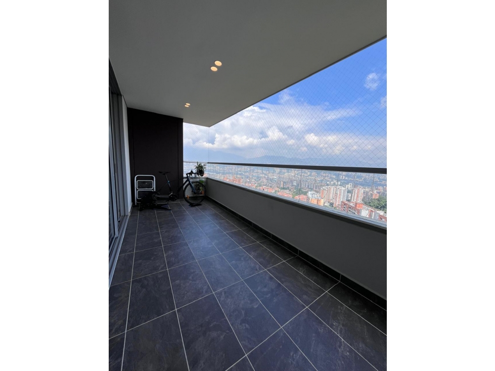 Venta de Apartamento Duplex en Envigado