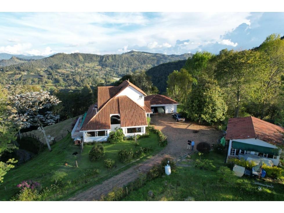 Casa Campestre con gran lote en Vereda Tablacito, Llano Grande — foto 2