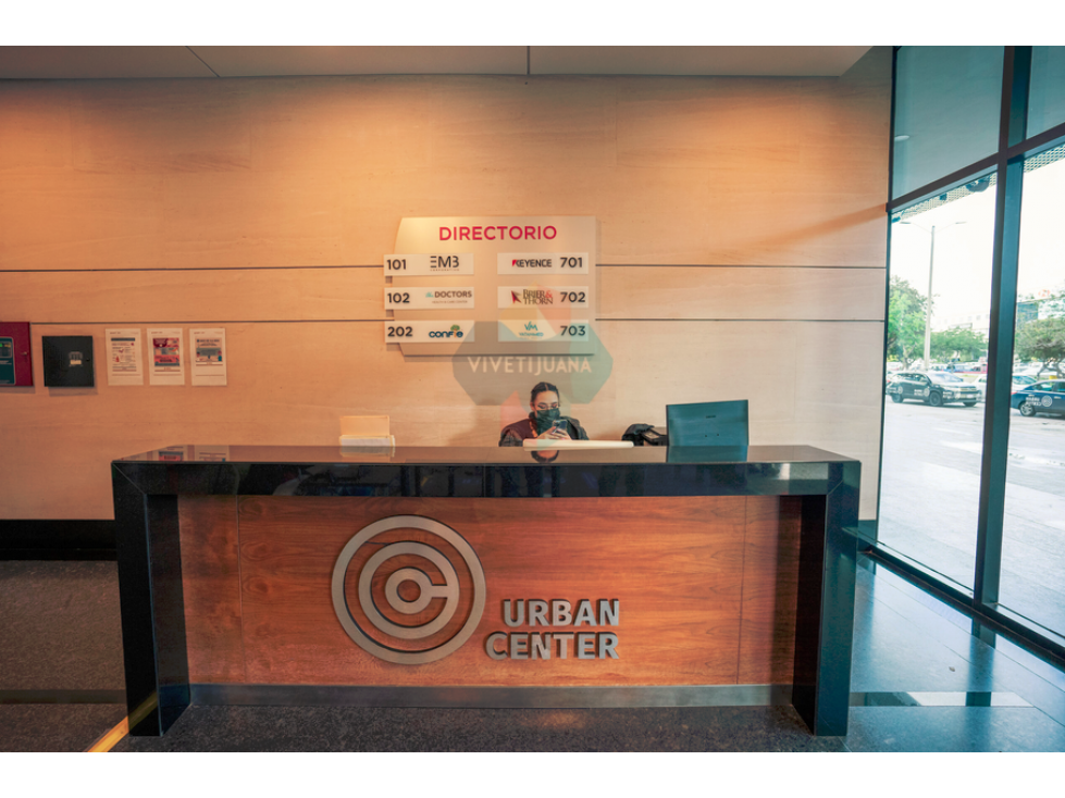 Local Comercial Renta | Urban Center | 71.02 m² - 4