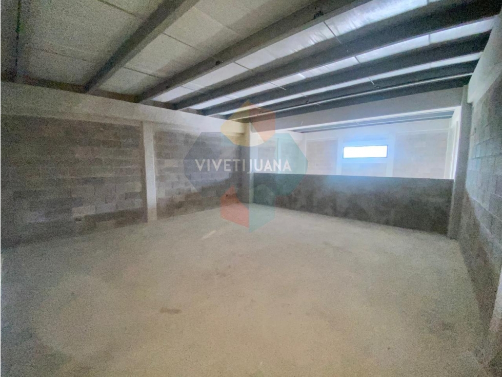 Renta Local Comercial Zona Industrial Otay 134 mts - 6
