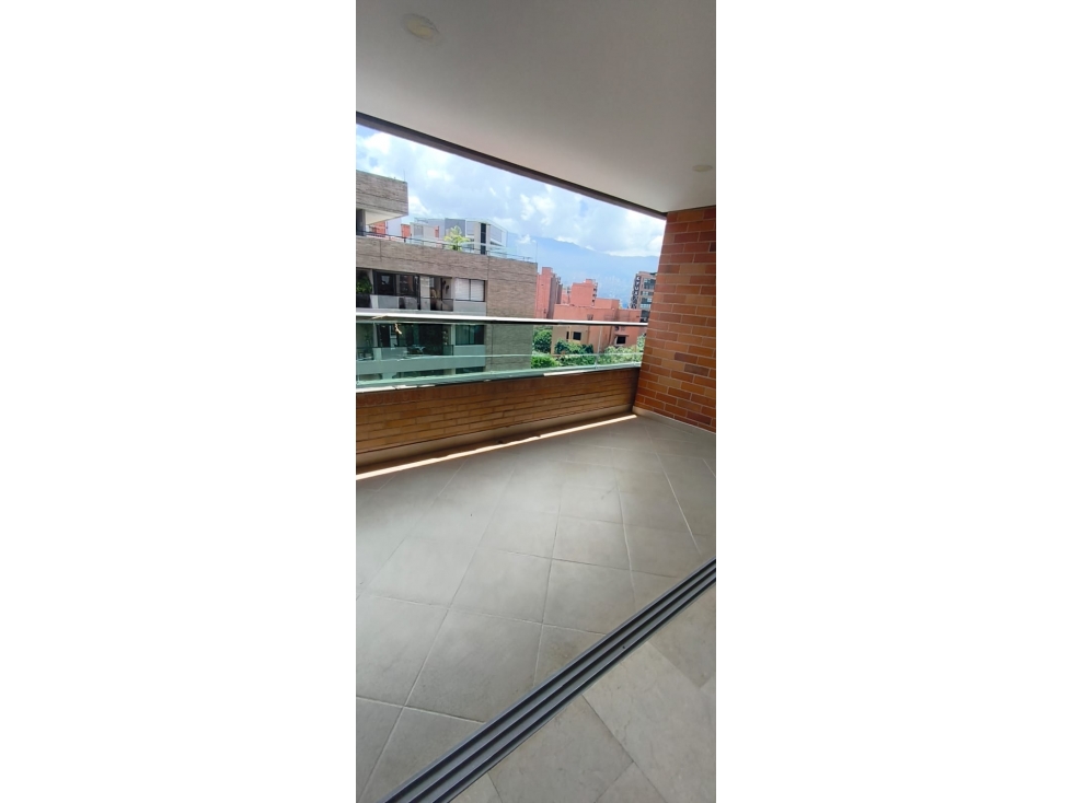 Venta de apartamento en Laureles
