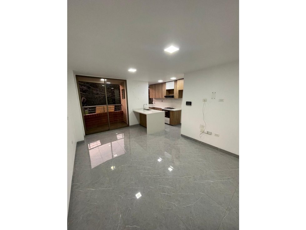 Venta de aparta estudio en La Floresta — foto 4
