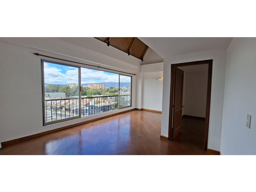 ARRIENDO APTO 116 PONTEVEDRA 118 METROS