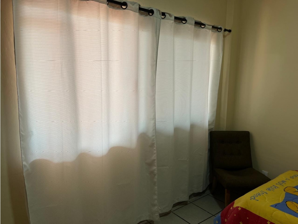 HABITACION UNIPERSONAL AMUEBLADA PARA DAMAS - 3