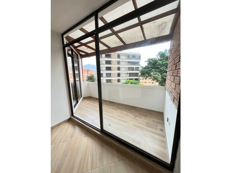 VENTA DE APARTAMENTO EN PORTAL ENVIGADO
