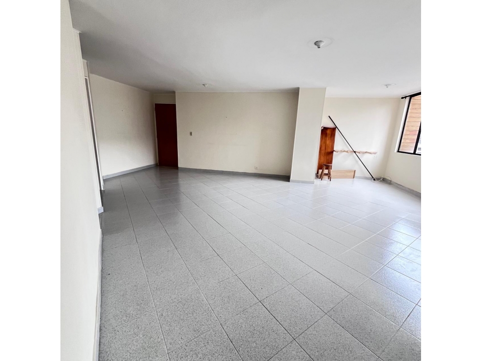 RENTA EN PORTAL ENVIGADO | 85 MTS2| DOS HAB+ESTUDIO — foto 4