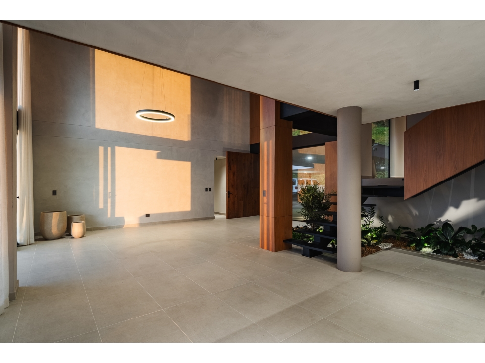 350 m² DE DISEÑO, PRIVACIDAD Y UBICACIÓN estratégica — foto 4