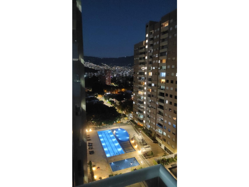 VENDO APARTAMENTO CALAZANS