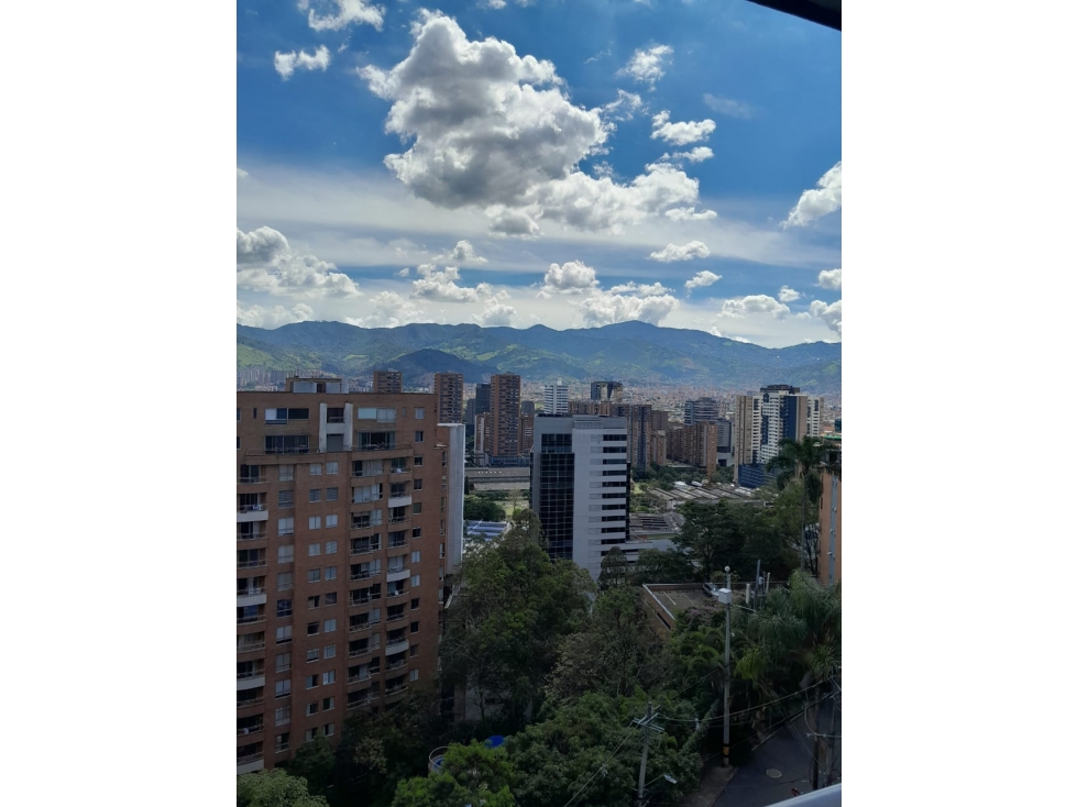 VENTA DE APARTAMENTO EN MEDELLIN - CASTROPOL — foto 2