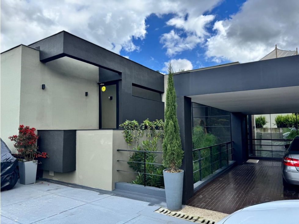 Venta Casa |4 Hab| Entorno Exclusivo|465 m²| Lote 2714m² — foto 2