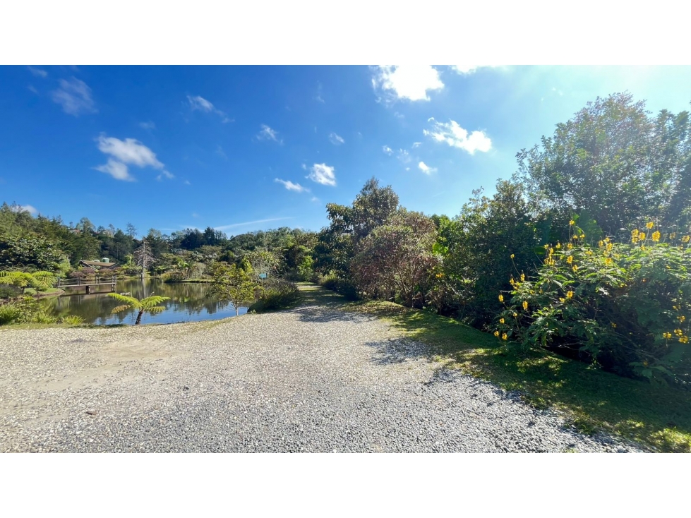 Lote exclusivo en el Retiro con dos Pesebreras - Inversión garantizada — foto 6