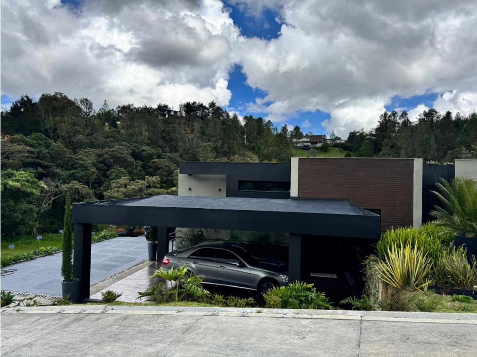 Venta Casa |4 Hab| Entorno Exclusivo|465 m²| Lote 2714m² — foto 5
