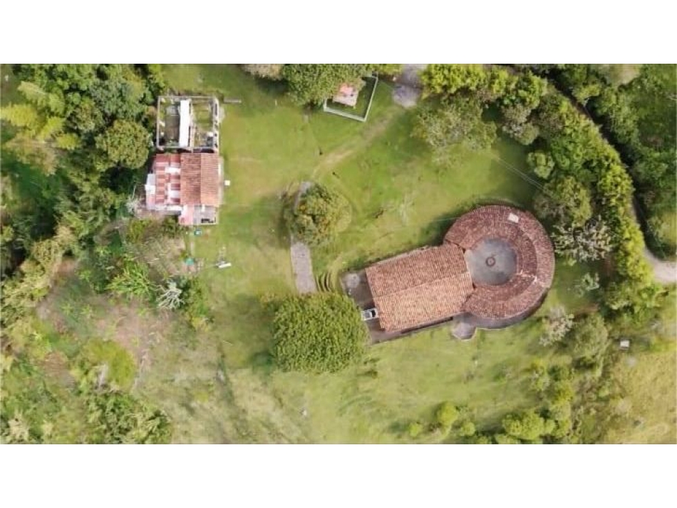 HACIENDA CAMPESTRE, TURISTICO Y ECUESTRE, NEGOCIABLE