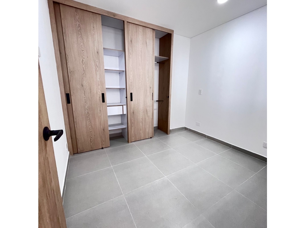 Estrena En Laureles | Moderno | Ubicación Privilegiada Y Más! — foto 6