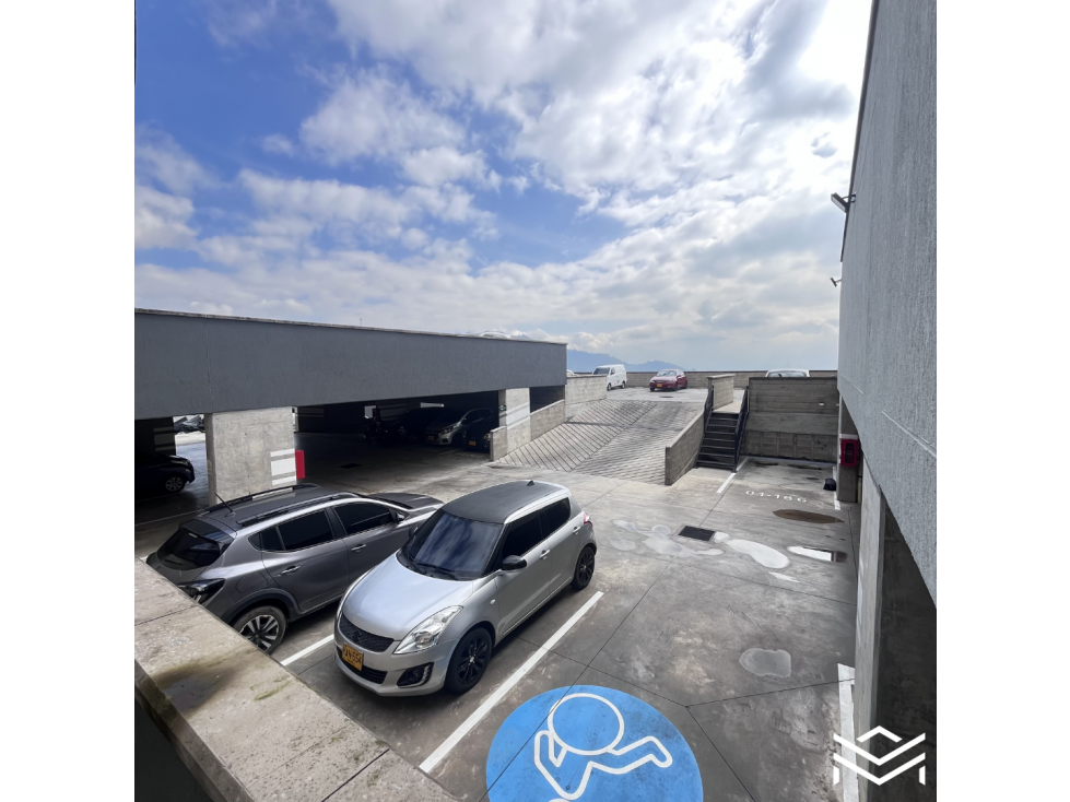 Con parqueadero de moto En San Antonio de Prado Vives o Inviertes — foto 6