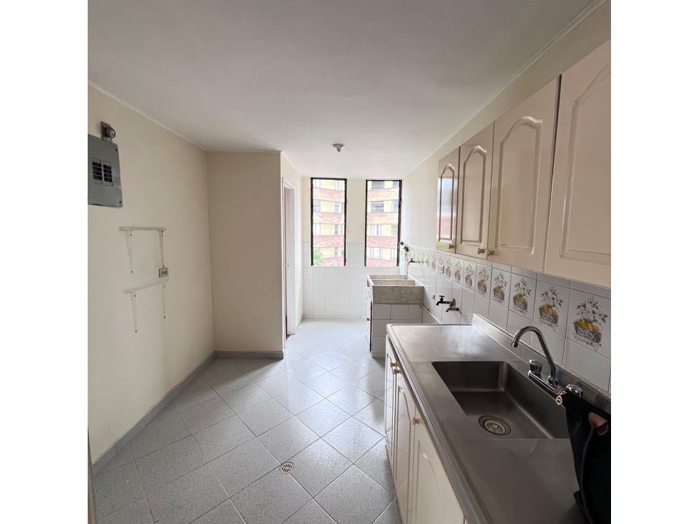 RENTA EN PORTAL ENVIGADO | 85 MTS2| DOS HAB+ESTUDIO — foto 6