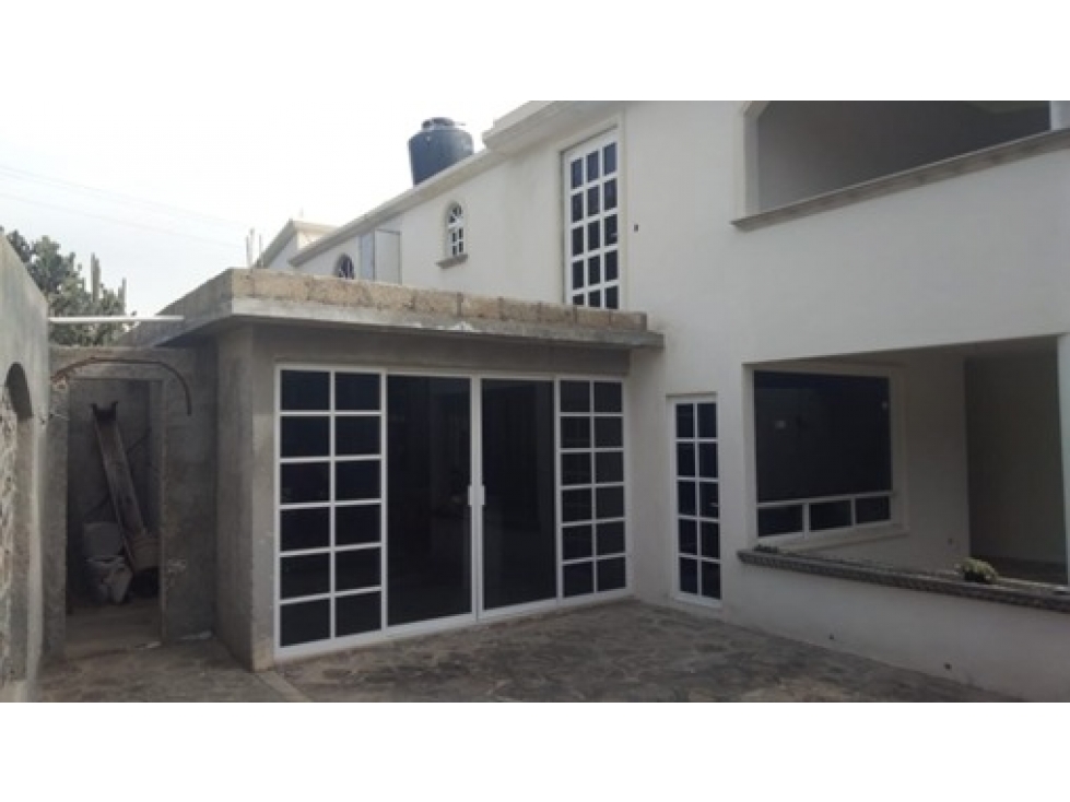 Casa Residencial con gran terreno en Cerro Colorado, Hidalgo