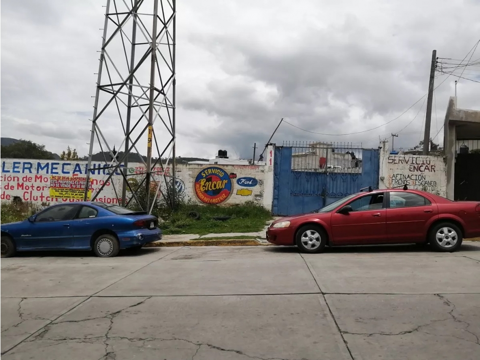 Terreno bardeado, sobre avenida principal en venta,renta o permuta — foto 2