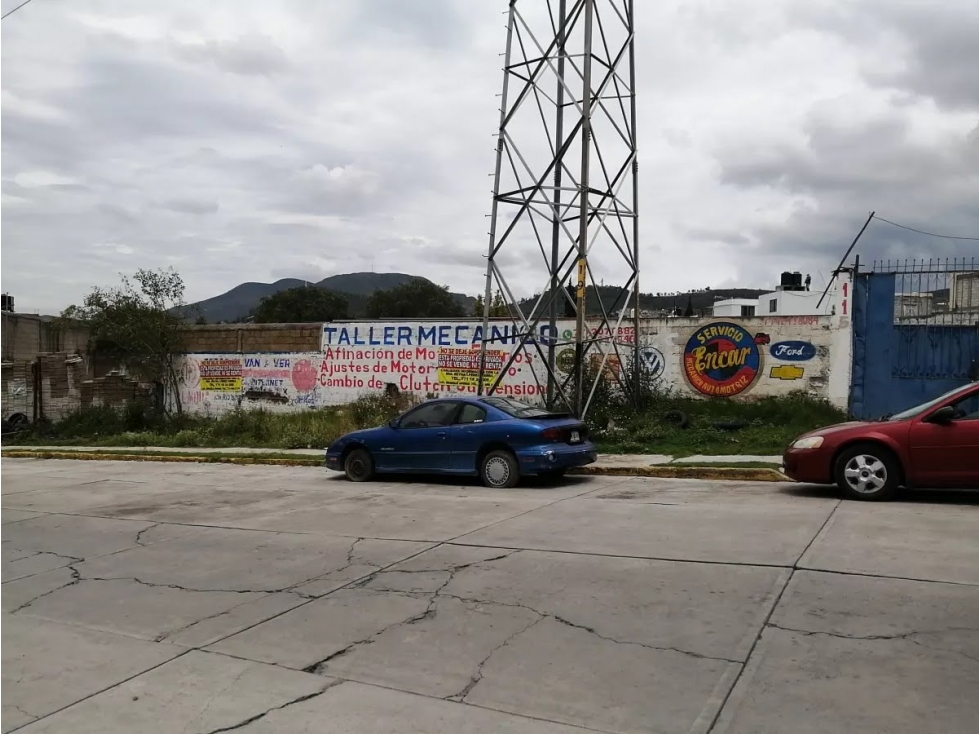 Terreno bardeado, sobre avenida principal en venta,renta o permuta — foto 5