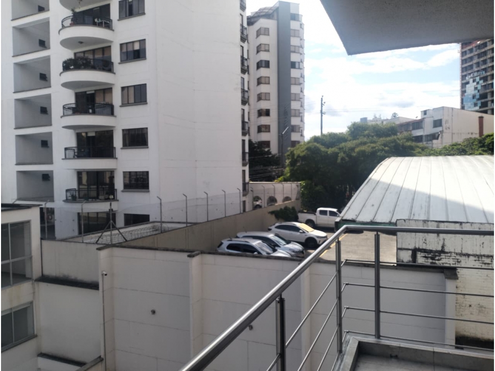 Apartamento en venta en Pinares, Pereira Excelente ubicación y confort — foto 3