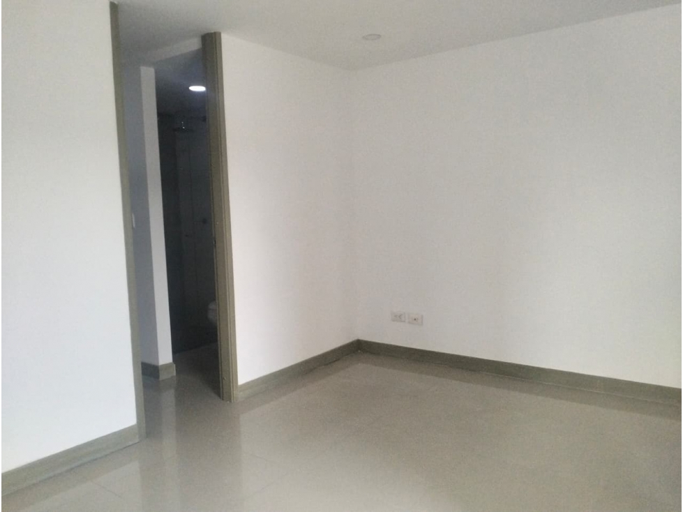 Apartamento en venta en Pinares, Pereira Excelente ubicación y confort — foto 4