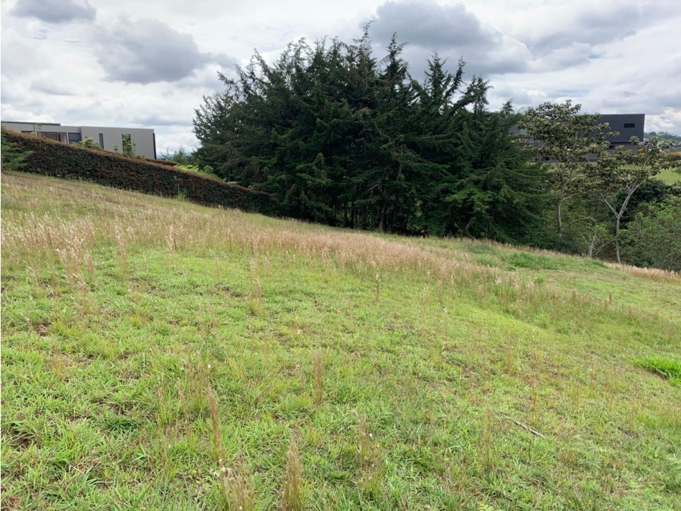 Venta de Lote en Unidad Cerrada Via San Antonio La Ceja