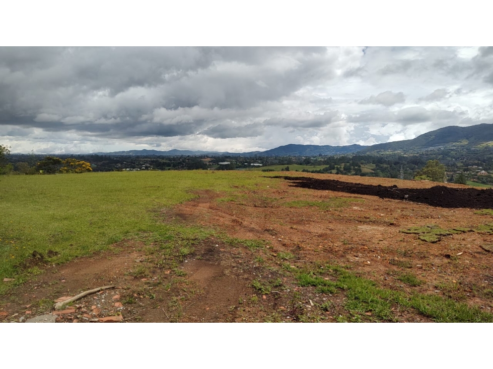 Venta de Lote Independiente en La Ceja, Sector el Capiro