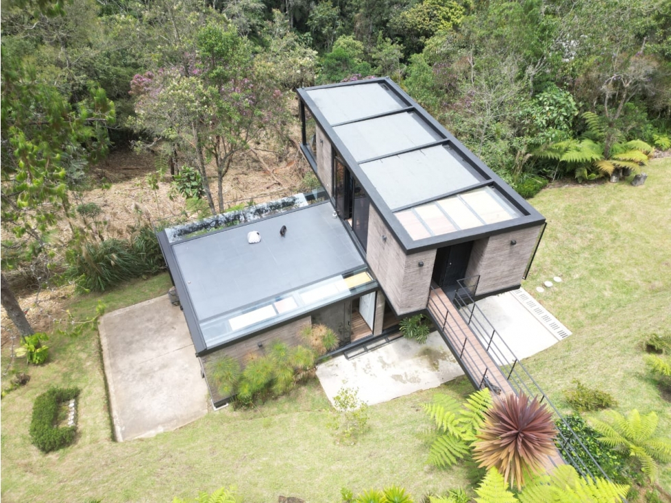 Venta de Hermosa Casa en Alto del Escobero Unidad Cerrada — foto 4