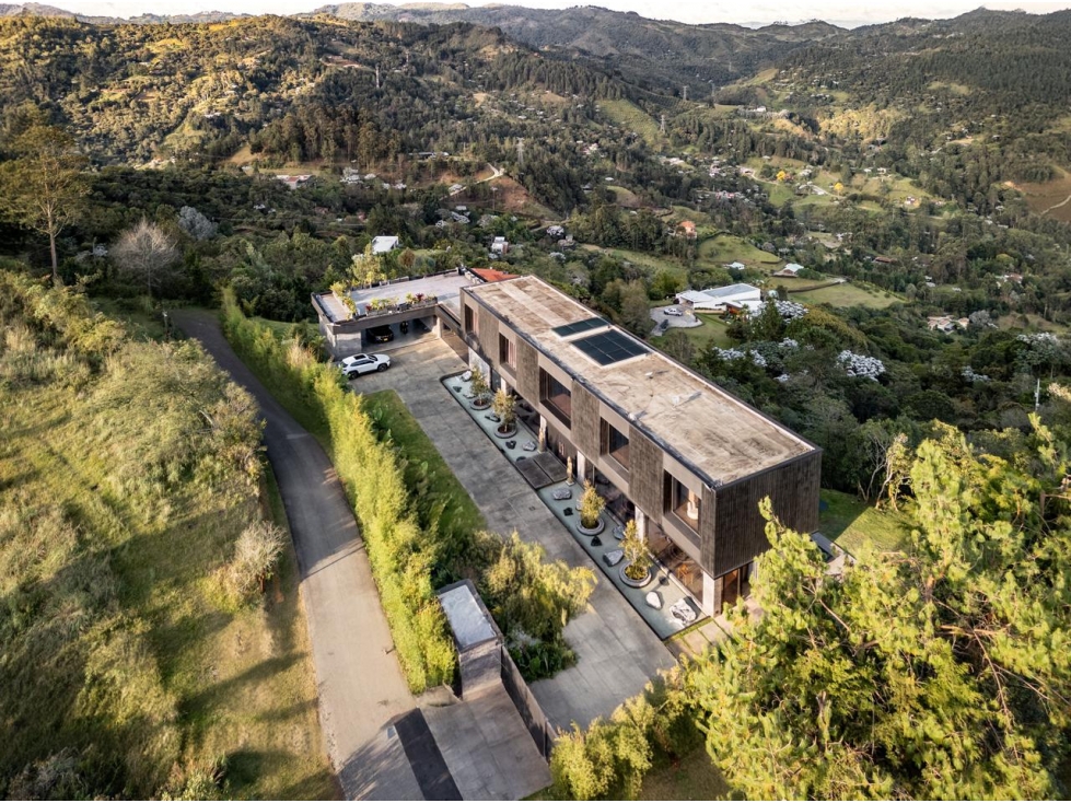 Venta de Espectacular Casa de Lujo El Retiro Con Vista a Represa — foto 4