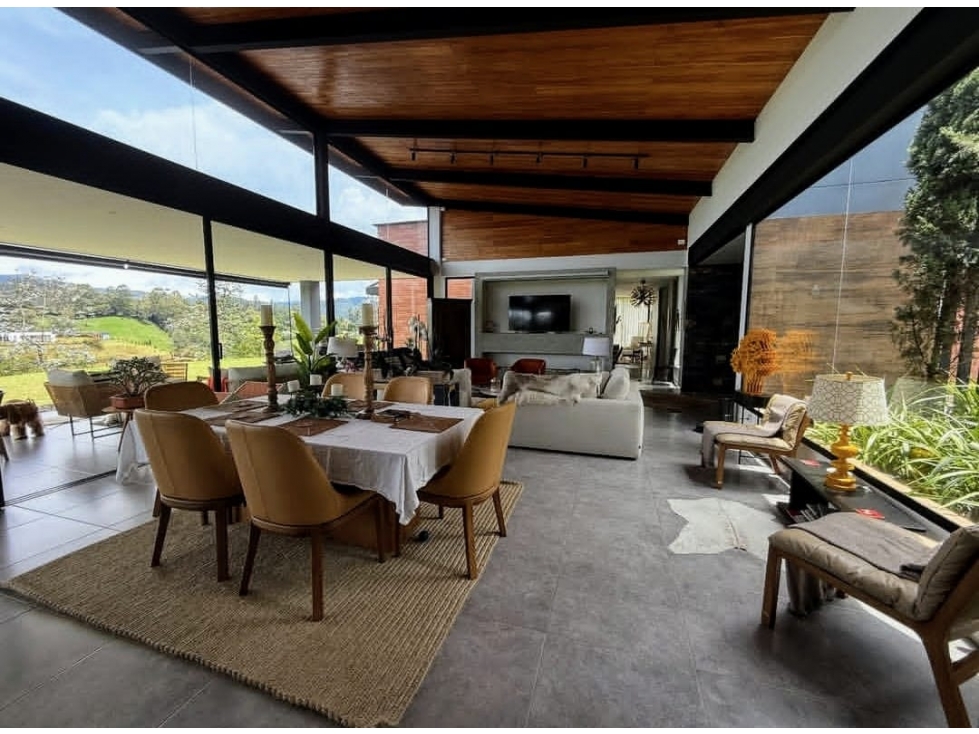 Venta de Hermosa casa en Parcelación en El Retiro Sector Puro Cuero — foto 4