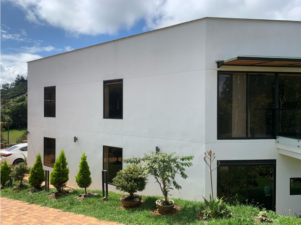 Venta de Hermosa Casa En Exclusiva Unidad Cerrada a Minutos de La Ceja — foto 3