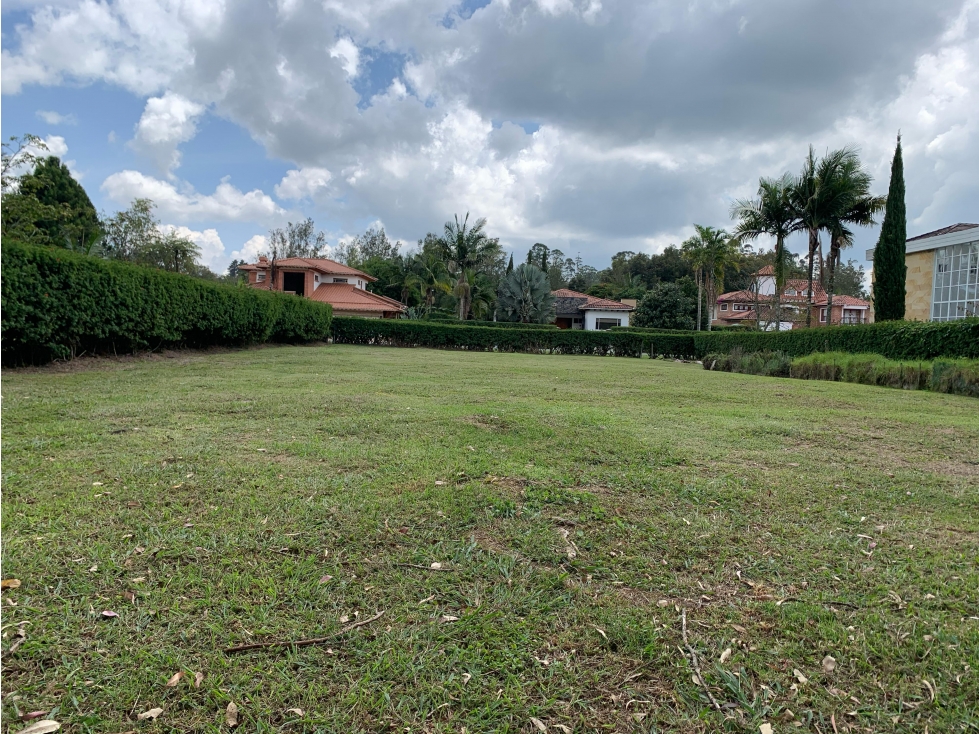 Venta de Lote en Exclusiva Urbanización Cerrada en Llanogrande — foto 4