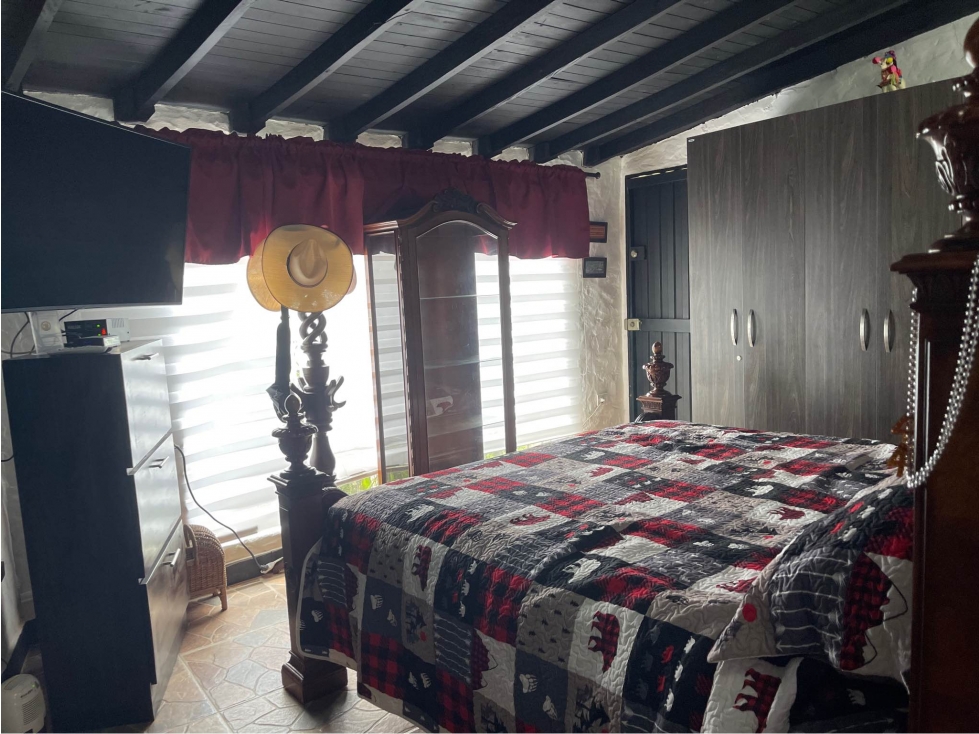 Venta de Casa Finca Independiente Estilo Colonial Puente Pelaez Retiro — foto 6