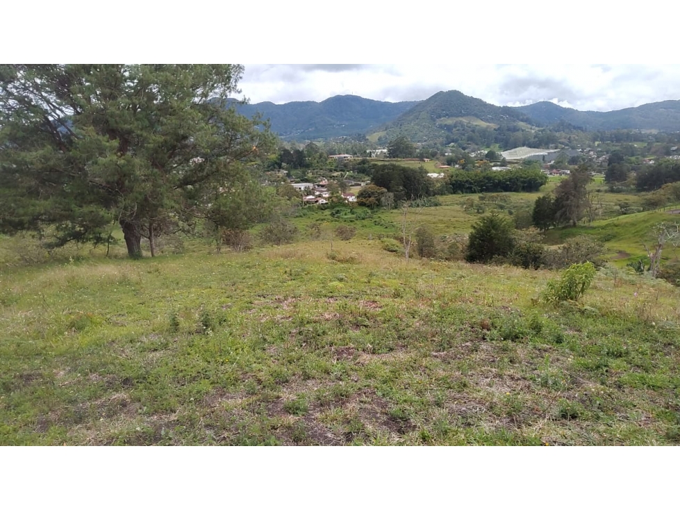 Venta de Lote Independiente en La Ceja, Sector el Capiro