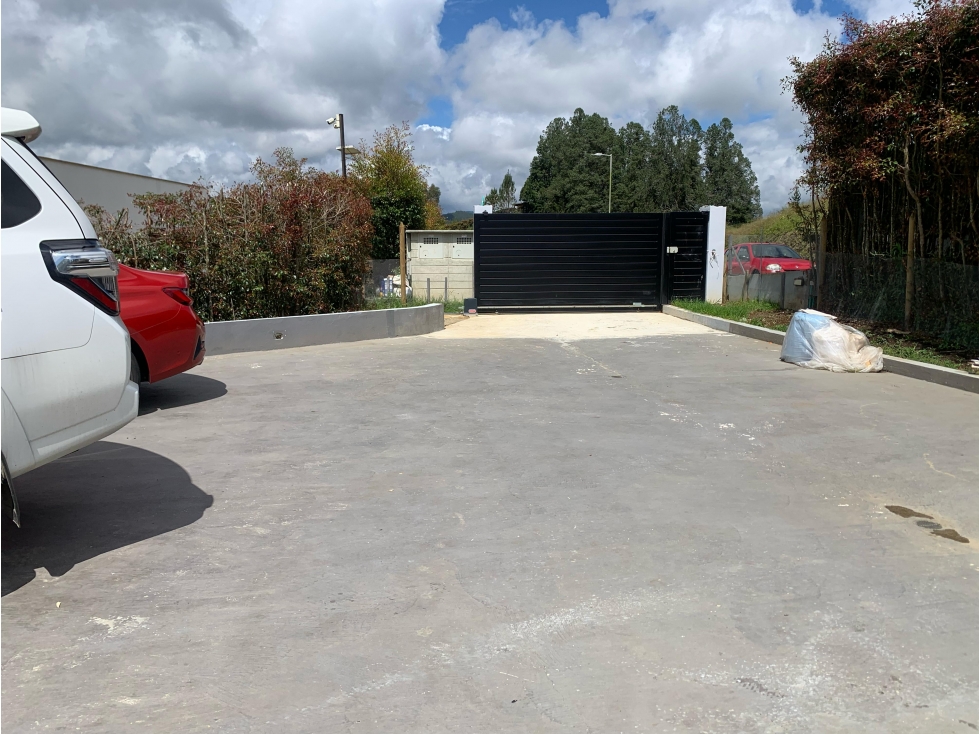 Venta de Hermosa Casa En Exclusiva Unidad Cerrada a Minutos de La Ceja — foto 5