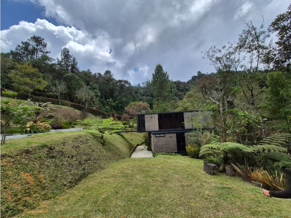 Venta de Hermosa Casa en Alto del Escobero Unidad Cerrada — foto 5