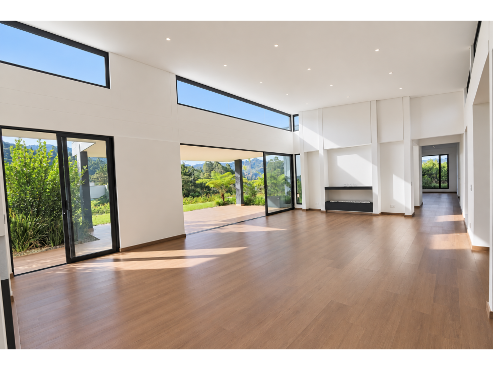 Venta Casa de Lujo en El Retiro para Estrenar Ubicación y Exclusividad — foto 5