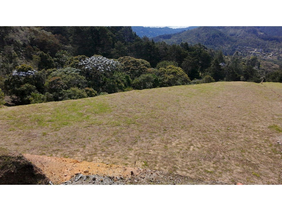 Lote en Venta en El Retiro Unidad Cerrada con Vistas Panorámicas — foto 3