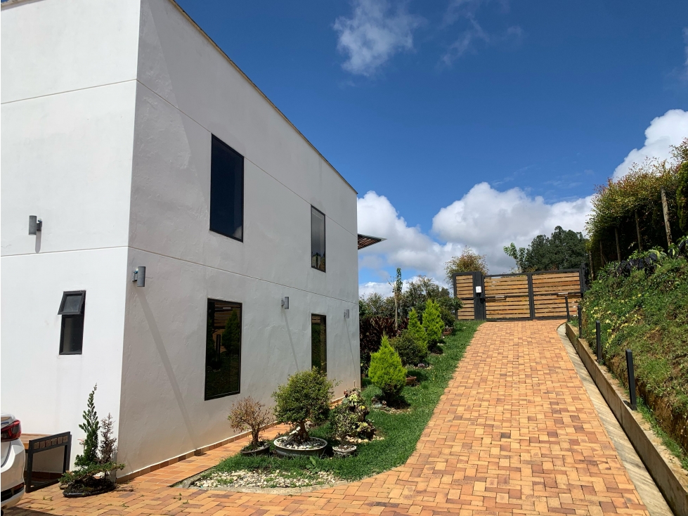 Venta de Hermosa Casa En Exclusiva Unidad Cerrada a Minutos de La Ceja — foto 5