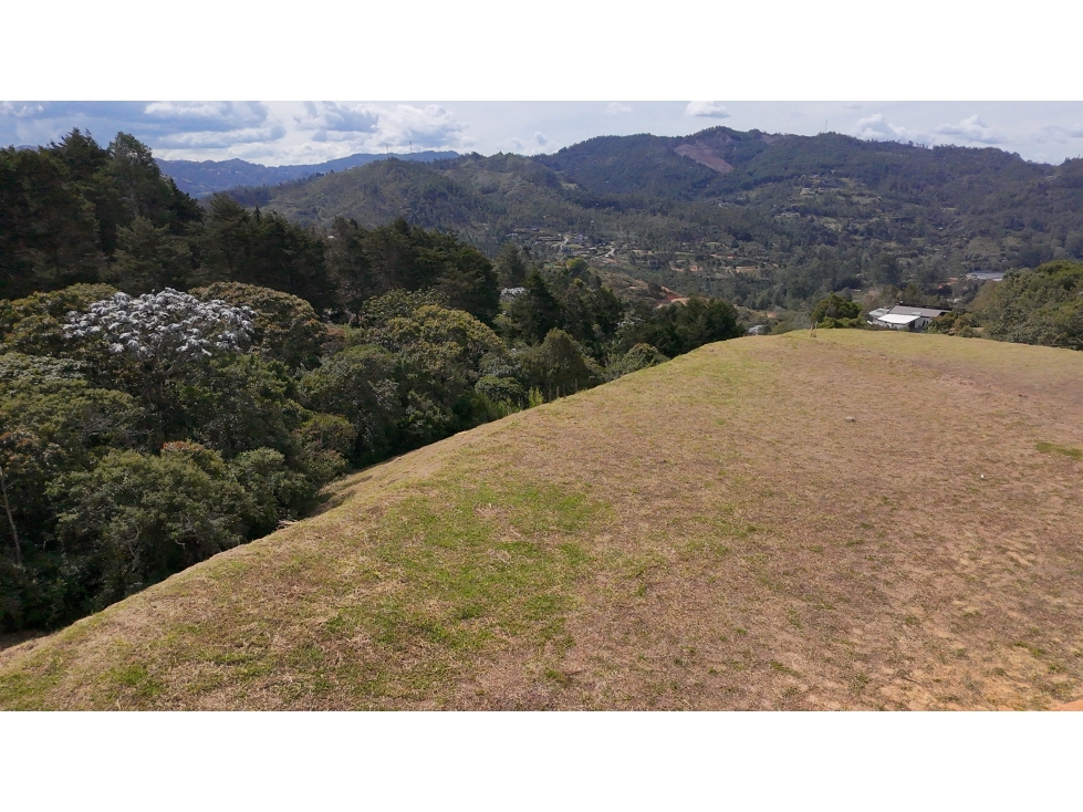 Lote en Venta en El Retiro Unidad Cerrada con Vistas Panorámicas — foto 2