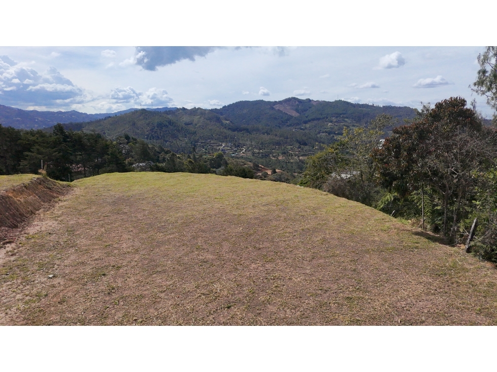 Lote en Venta en El Retiro Unidad Cerrada con Vistas Panorámicas — foto 3